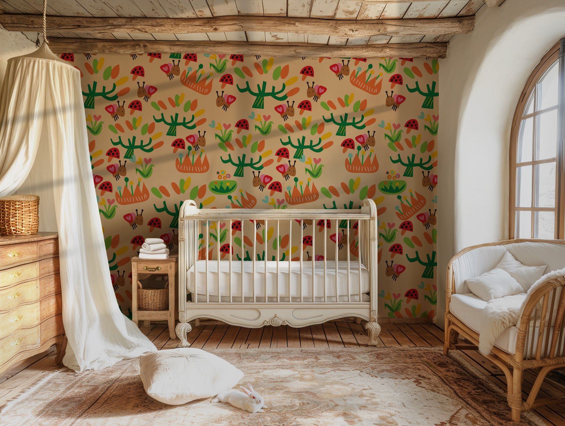 Wall covering with an amber floral design and blossom motif