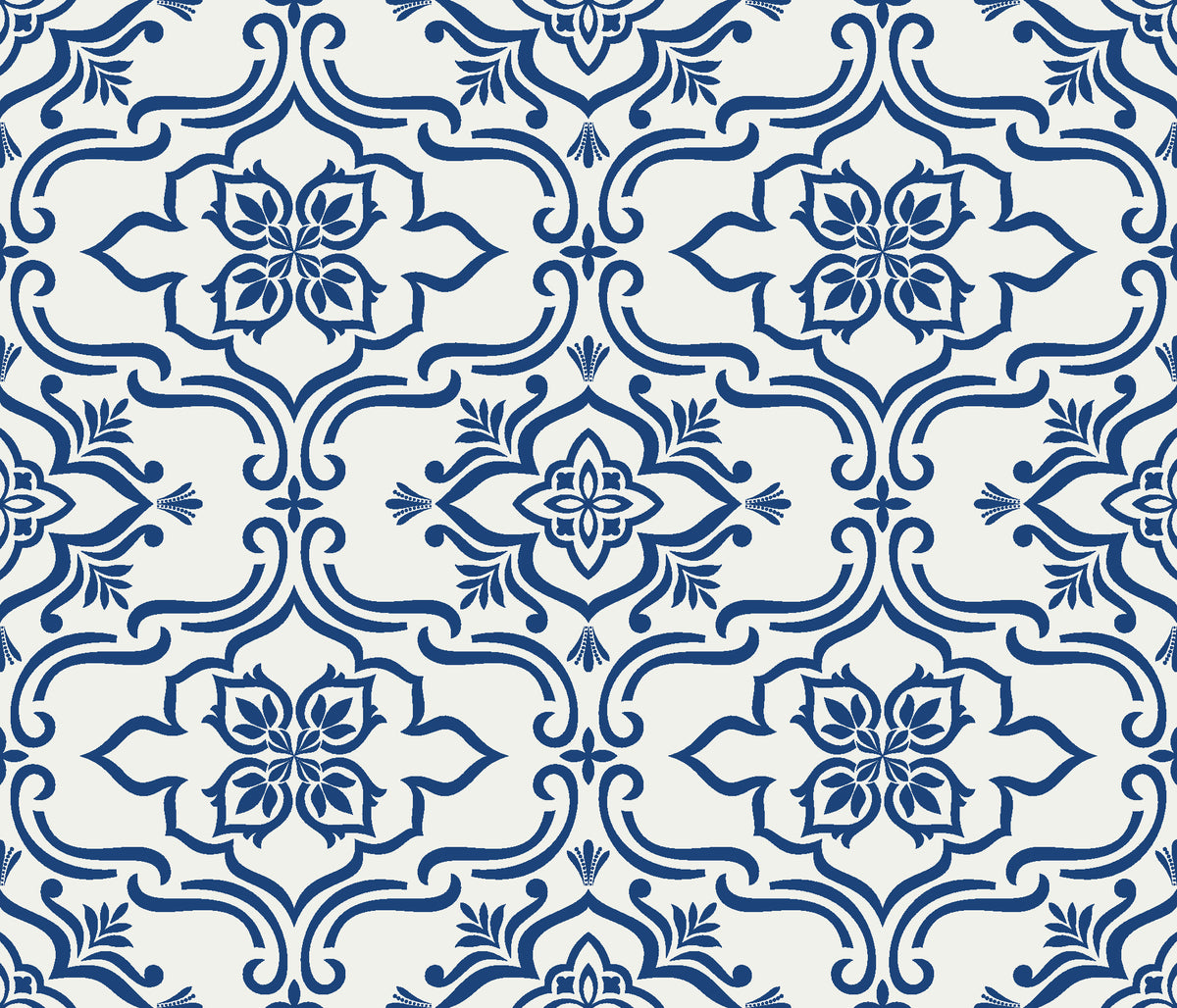 Pure Fern Fantasy Porcelain fern medallion wallpaper in porcelain and navy